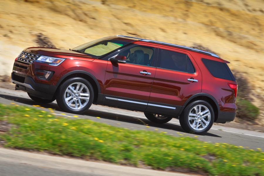  Ford Explorer Limited 2016 года  (фото 7 из 9)